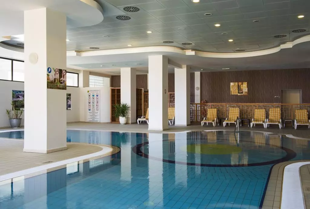 hotel magic life_shabavizparvaz_14.jpg